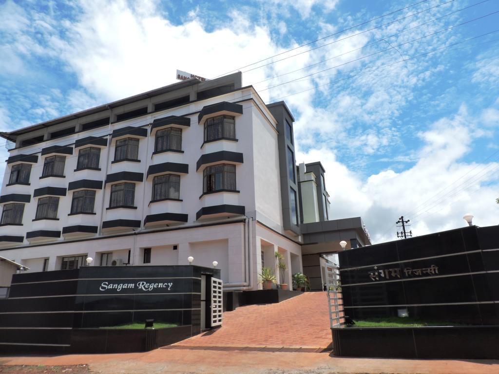 Hotel Sangam Regency Ратнаґірі Екстер'єр фото